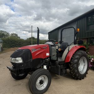 CASE IH Farmall 55a ROPS
